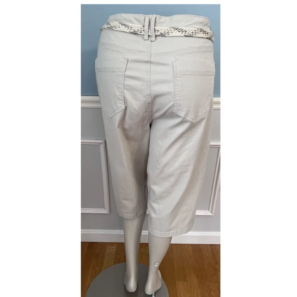 NWT Gloria Vanderbilt Belt Skimmer Capris Slimming 24W $50 - Picture 8 of 10